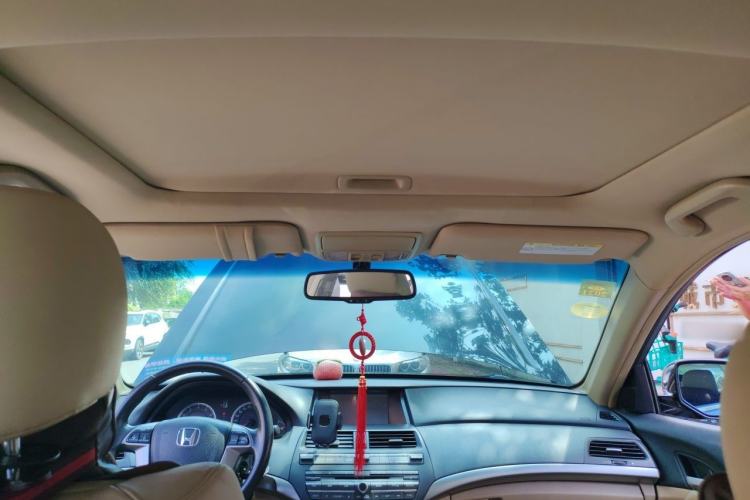 Used Honda Accord 2012 2.0L SE Headliner