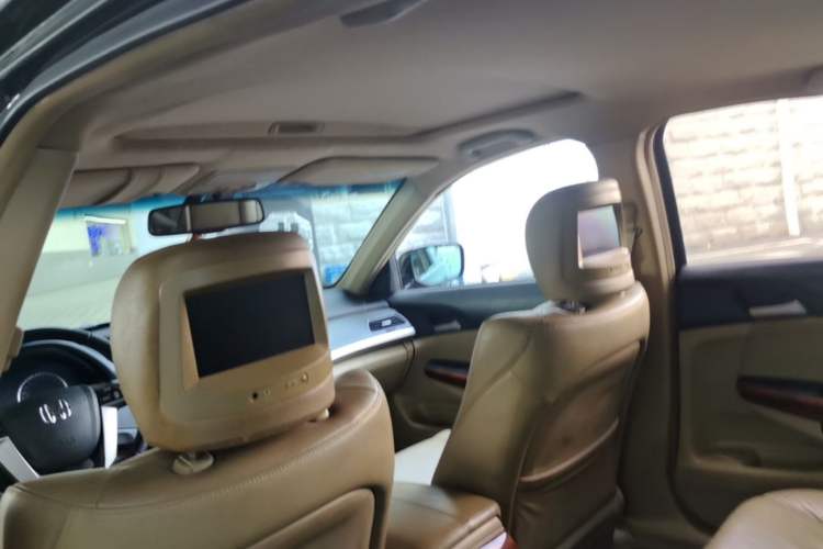 Used Honda Accord 2012 2.0L SE Headliner