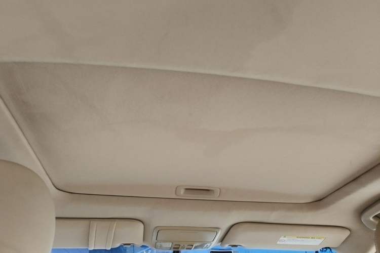 Used Honda Accord 2012 2.0L SE Headliner