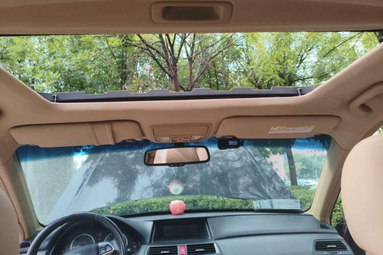 Used Honda Accord 2012 2.0L SE Headliner