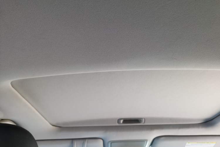 Used Honda Accord 2012 2.4L SE Headliner
