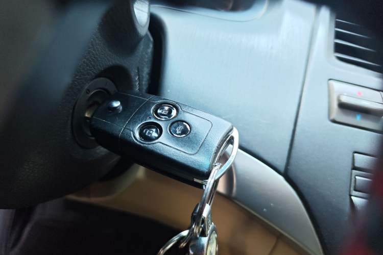 Used Honda Accord 2012 2.0L SE Interior 1
