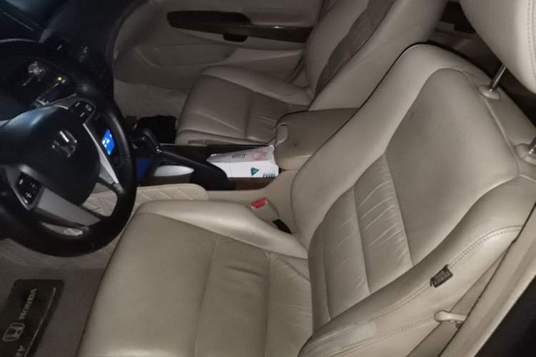 Used Honda Accord 2012 2.0L SE Left Front Seat