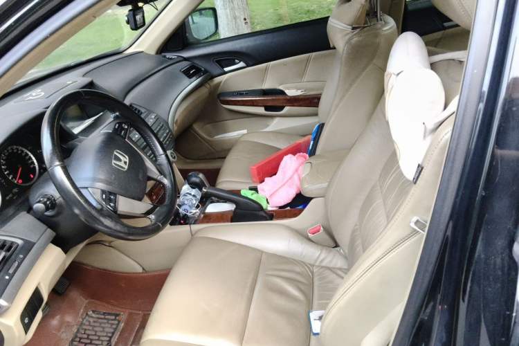 Used Honda Accord 2012 2.0L SE Left Front Seat