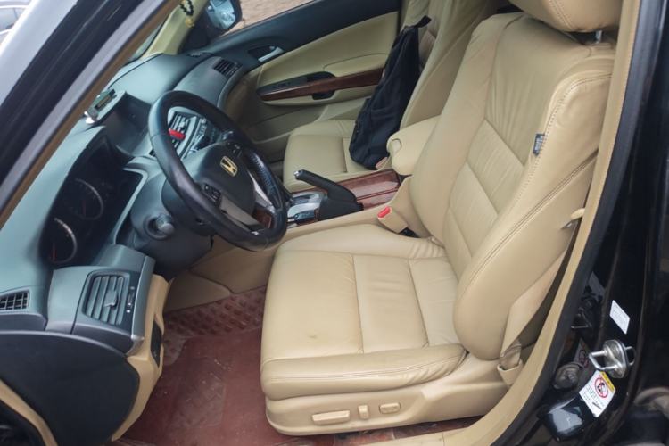 Used Honda Accord 2012 2.0L SE Left Front Seat