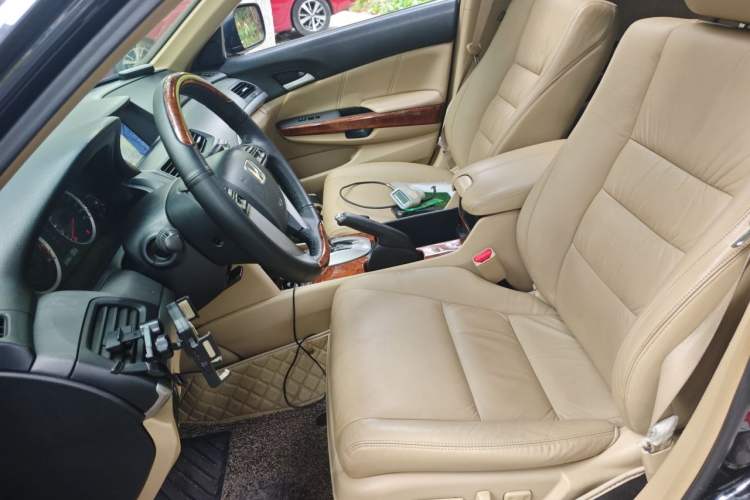 Used Honda Accord 2012 2.4L SE Left Front Seat