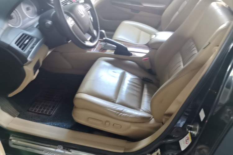 Used Honda Accord 2012 2.0L SE Left Front Seat