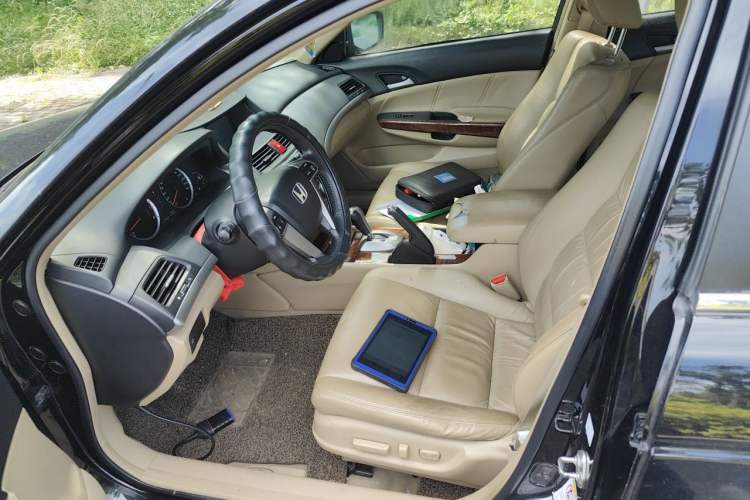 Used Honda Accord 2012 2.0L SE Left Front Seat