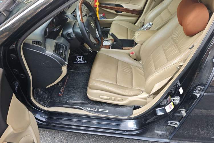 Used Honda Accord 2012 2.4L SE Left Front Seat