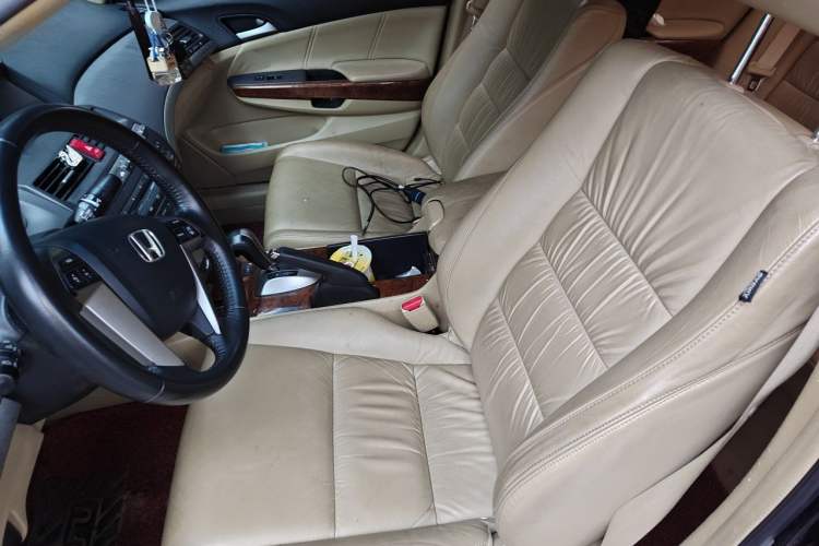 Used Honda Accord 2012 2.0L SE Left Front Seat