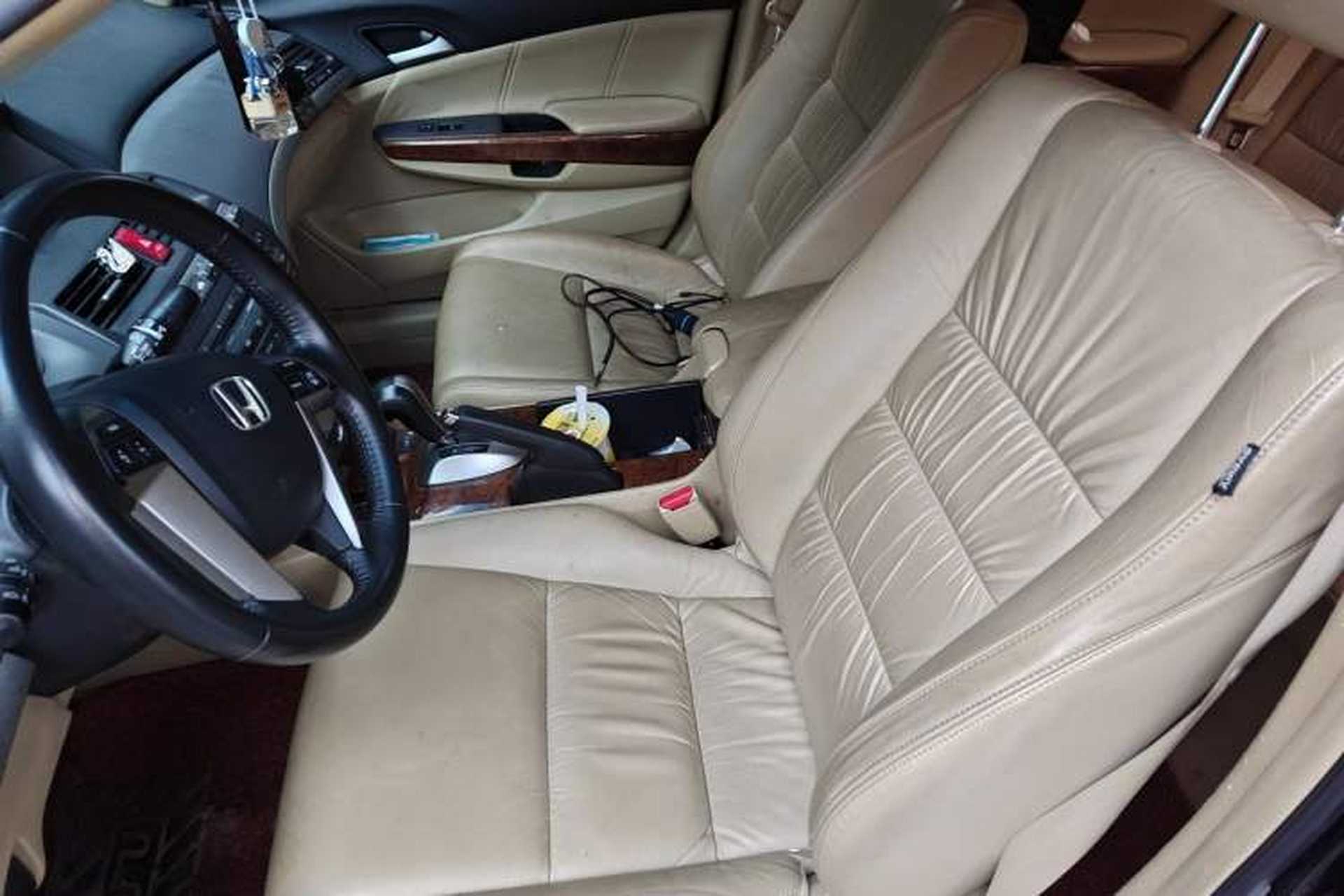 Used Honda Accord 2012 2.0L SE Left Front Seat