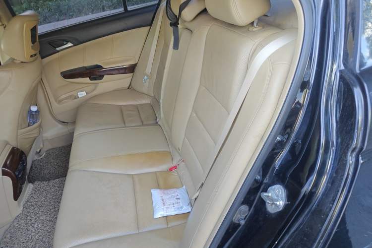 Used Honda Accord 2012 2.0L SE Left Rear Seat