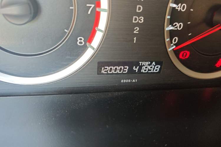 Used Honda Accord 2012 2.0L SE Odometer Close Up