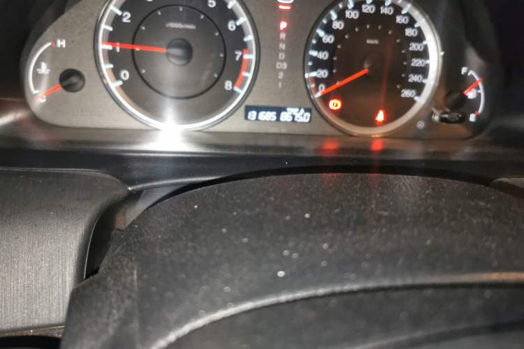 Used Honda Accord 2012 2.0L SE Odometer Close Up