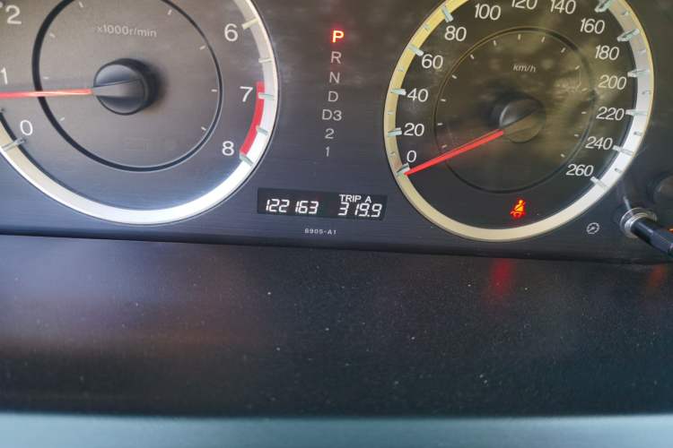 Used Honda Accord 2012 2.0L SE Odometer Close Up