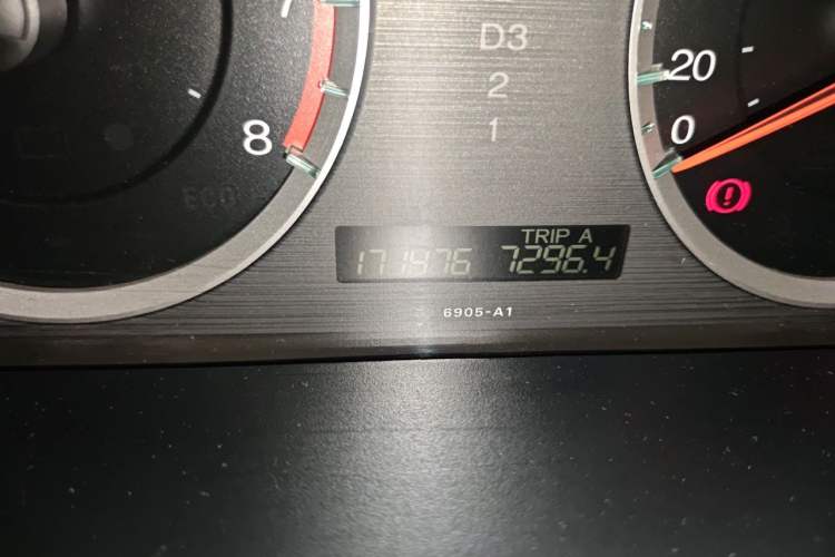 Used Honda Accord 2012 2.0L SE Odometer Close Up