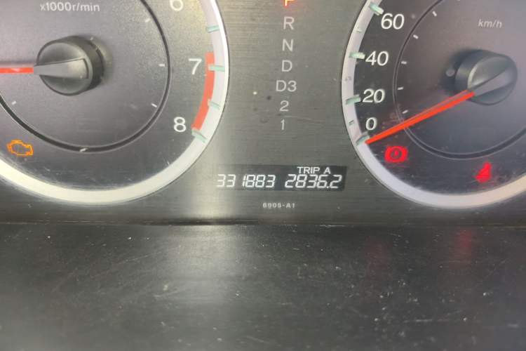 Used Honda Accord 2012 2.0L SE Odometer Close Up