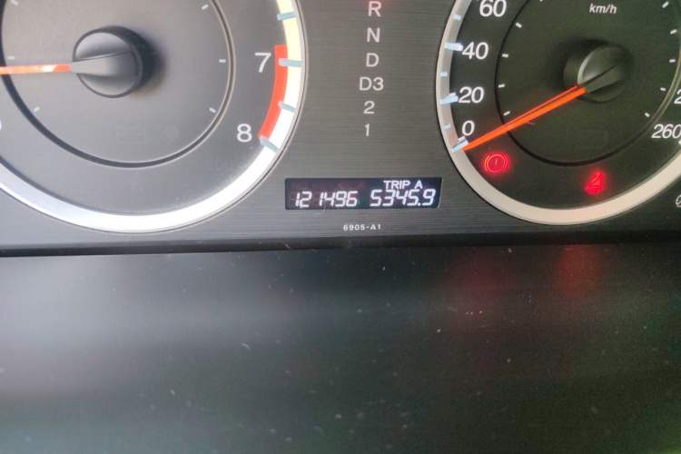 Used Honda Accord 2012 2.0L SE Odometer Close Up