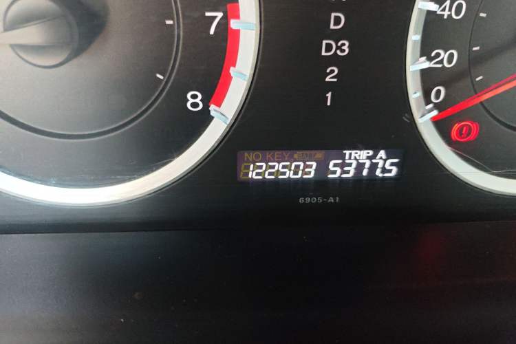 Used Honda Accord 2012 2.0L SE Odometer Close Up