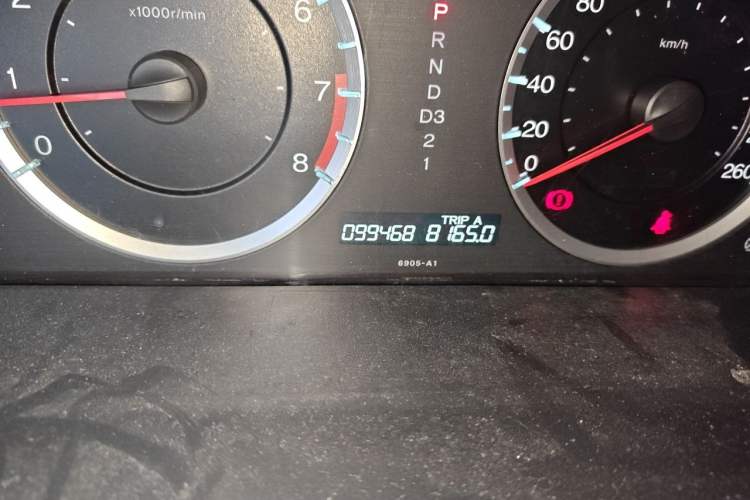 Used Honda Accord 2012 2.0L SE Odometer Close Up