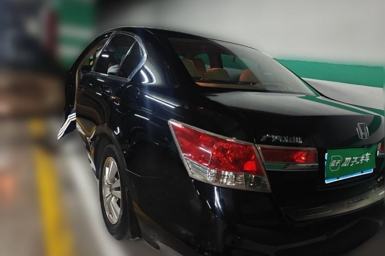 Used Honda Accord 2012 2.0L SE Rear Left 45 Deg