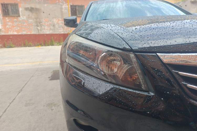 Used Honda Accord 2012 2.0L SE Right Front Headlight