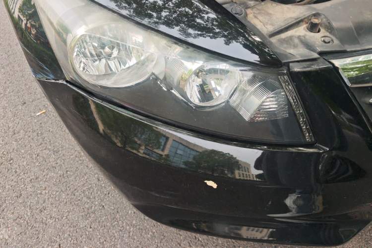 Used Honda Accord 2012 2.4L LX Right Front Headlight