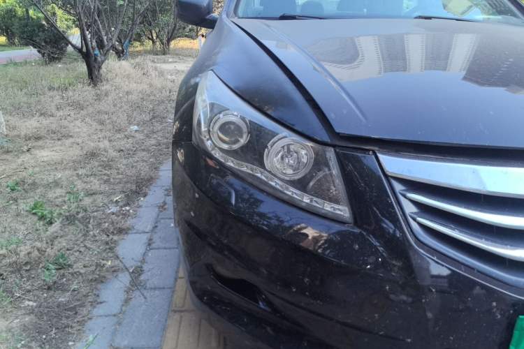 Used Honda Accord 2012 2.0L SE Right Front Headlight
