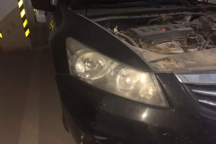 Used Honda Accord 2012 2.0L SE Right Front Headlight
