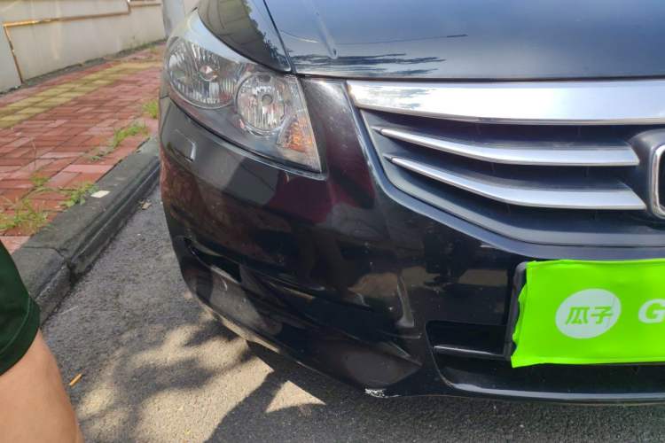 Used Honda Accord 2012 2.0L SE Right Front Headlight