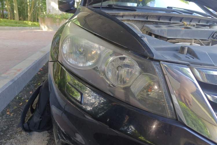 Used Honda Accord 2012 2.0L SE Right Front Headlight