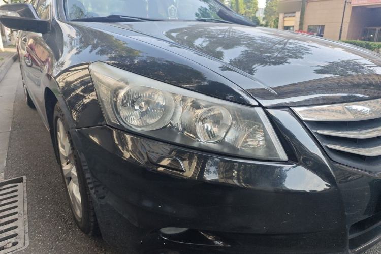 Used Honda Accord 2012 2.4L SE Right Front Headlight