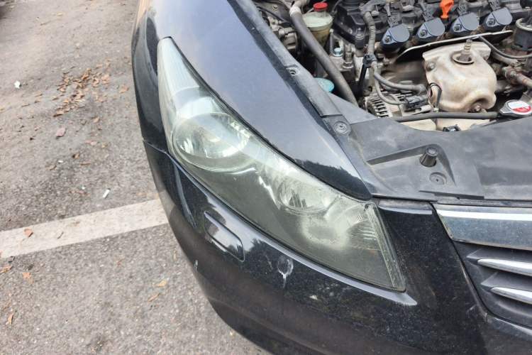 Used Honda Accord 2012 2.0L SE Right Front Headlight