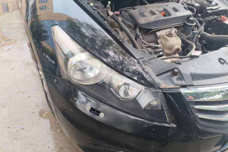 Used Honda Accord 2012 2.0L SE Right Front Headlight
