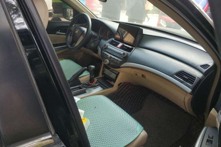 Used Honda Accord 2012 2.0L MT Right Front Seat