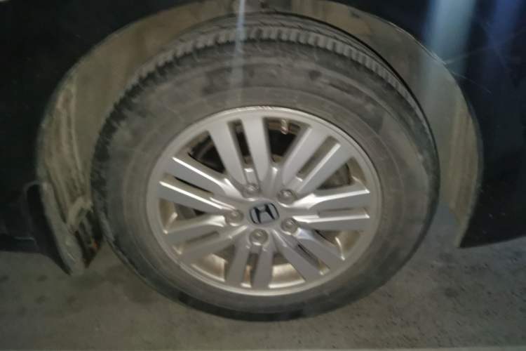 Used Honda Accord 2012 2.0L SE Right Front Wheel Hub