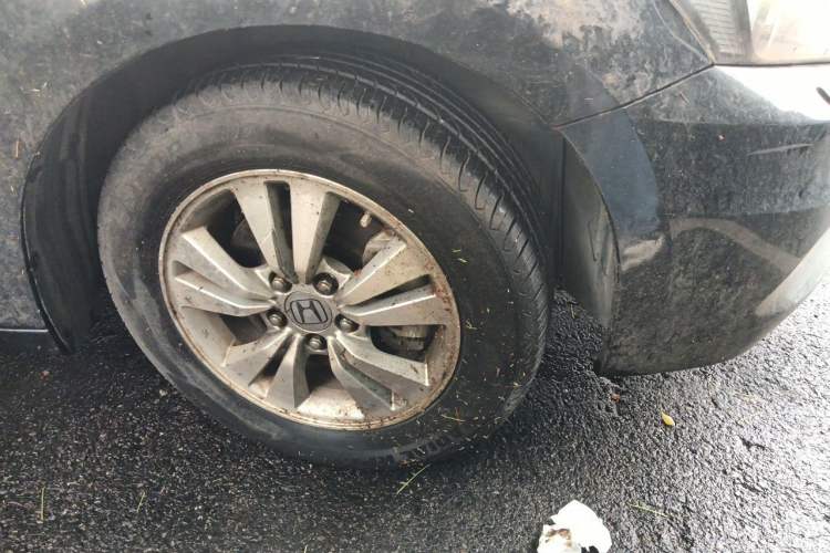 Used Honda Accord 2012 2.0L SE Right Front Wheel Hub