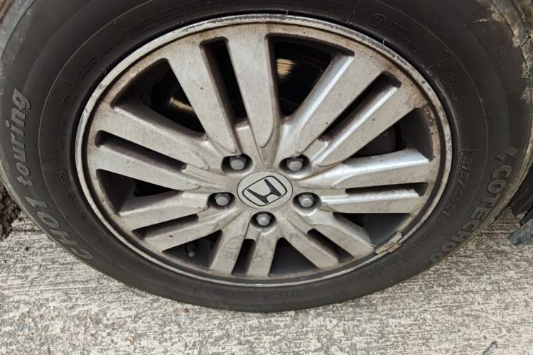 Used Honda Accord 2012 2.0L SE Right Front Wheel Hub