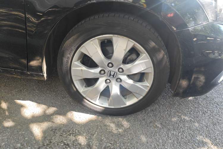 Used Honda Accord 2012 2.4L SE Right Front Wheel Hub