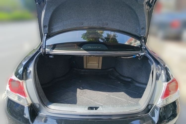 Used Honda Accord 2012 2.0L SE Trunk