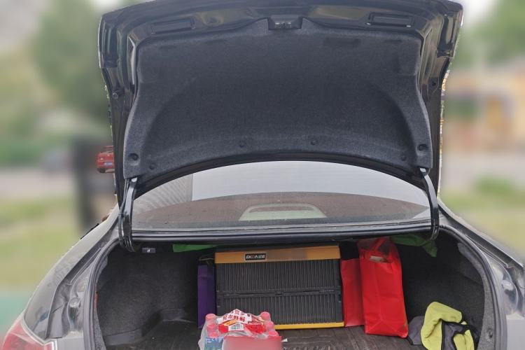 Used Honda Accord 2012 2.0L SE Trunk