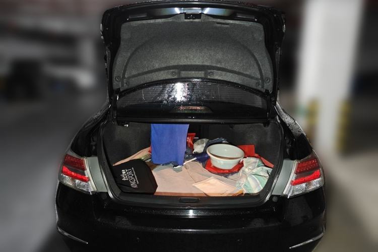 Used Honda Accord 2012 2.0L SE Trunk