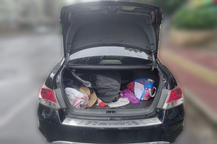 Used Honda Accord 2012 2.4L SE Trunk