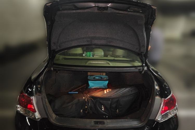 Used Honda Accord 2012 2.4L SE Trunk