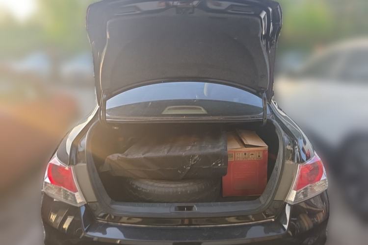 Used Honda Accord 2012 2.0L SE Trunk