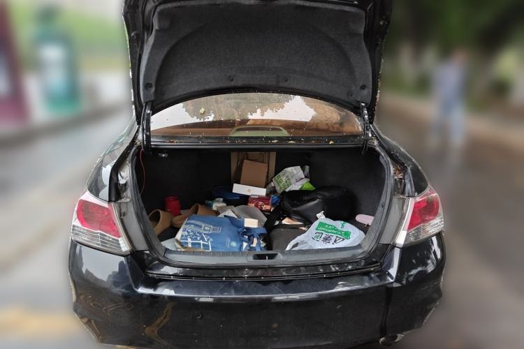Used Honda Accord 2012 2.0L SE Trunk