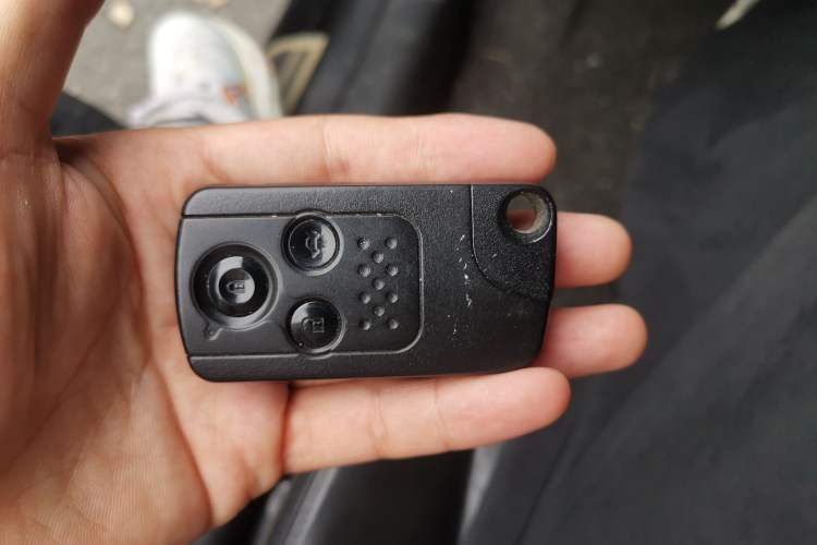 Used Honda Accord 2012 2.4L SE Vehicle Key