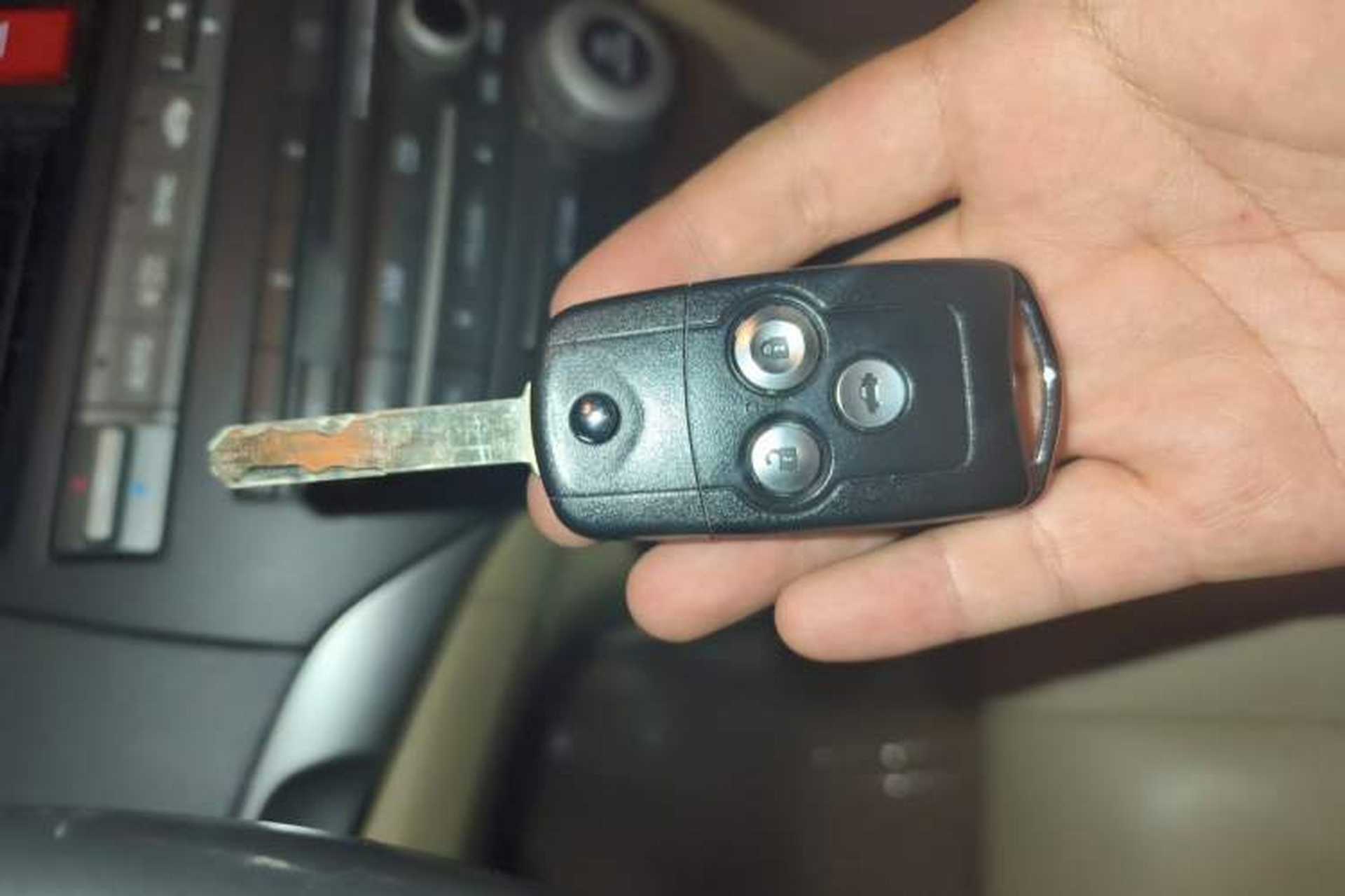Used Honda Accord 2012 2.0L SE Vehicle Key