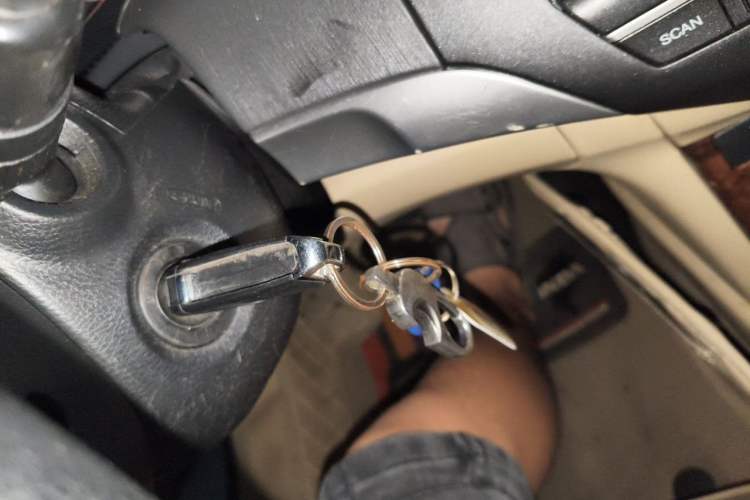 Used Honda Accord 2012 2.0L SE Vehicle Key