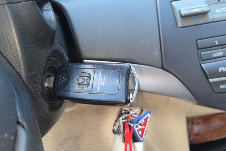 Used Honda Accord 2012 2.0L SE Vehicle Key